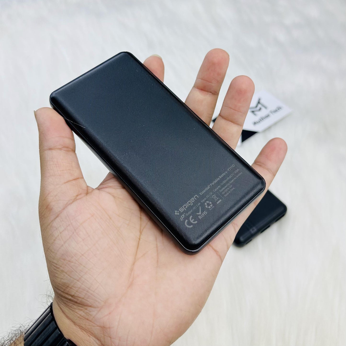 Spigen Ultra-Thin Power Bank 10,000Mah